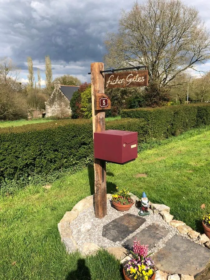 Fichan Gites Saint-Igeaux