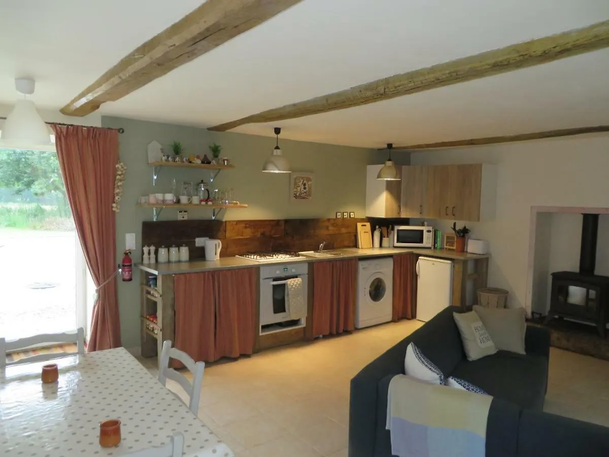 Holiday home Fichan Gites Saint-Igeaux